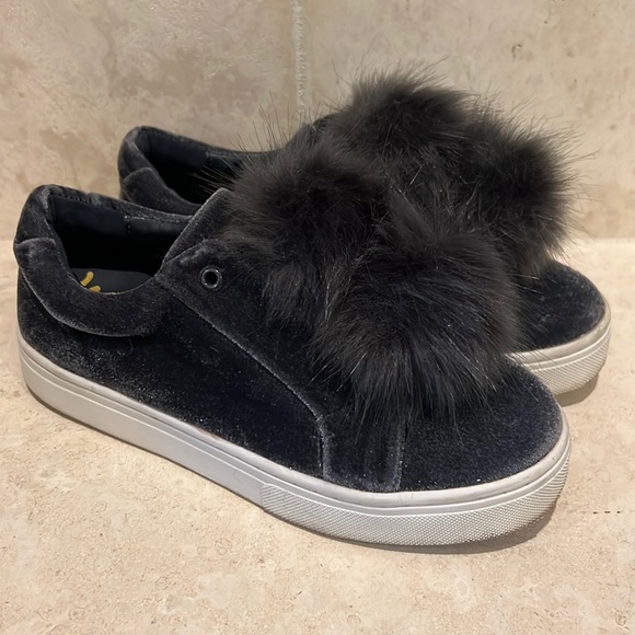 Sam Edelman Leya Velvet Faux Fur Platform Sneakers 7.5 - Picture 2 of 10